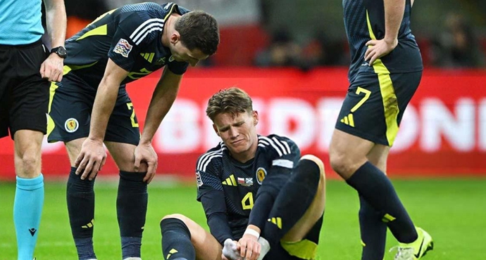 นาโปลี เตรียมเช็คอาการ “แม็ค โทมิเนย์” เจ็บจากช่วยชาติ