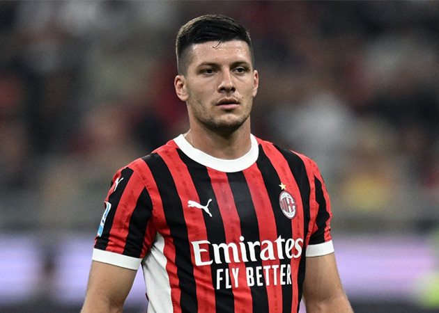 AC Milan loại Luka Jovic khỏi danh sách Champions League, Tammy Abraham chiếm suất