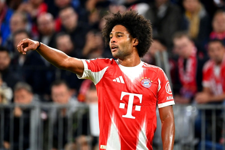 Gnabry gia hạn với Bayern trong tháng này, Upamecano cũng có triển vọng tái ký với điều khoản giải phóng 65 triệu euro