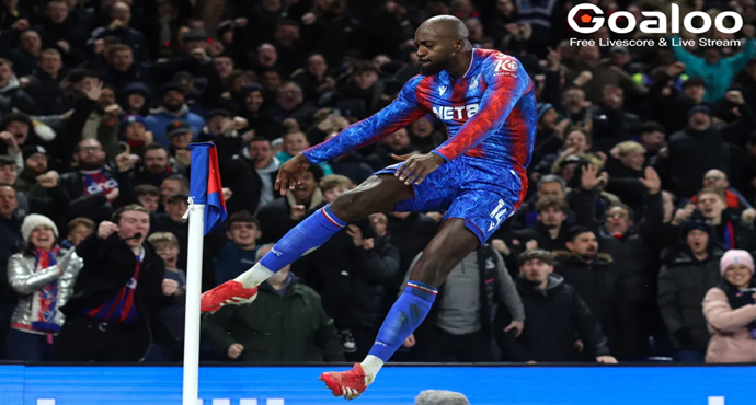 Mateta Shines as Crystal Palace Defeats Aston Villa 4-1