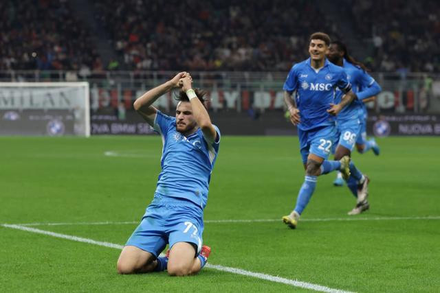 AC Milan 0-2 Napoli | Lukaku và Kvaratskhelia lập công, Napoli trả thù Milan