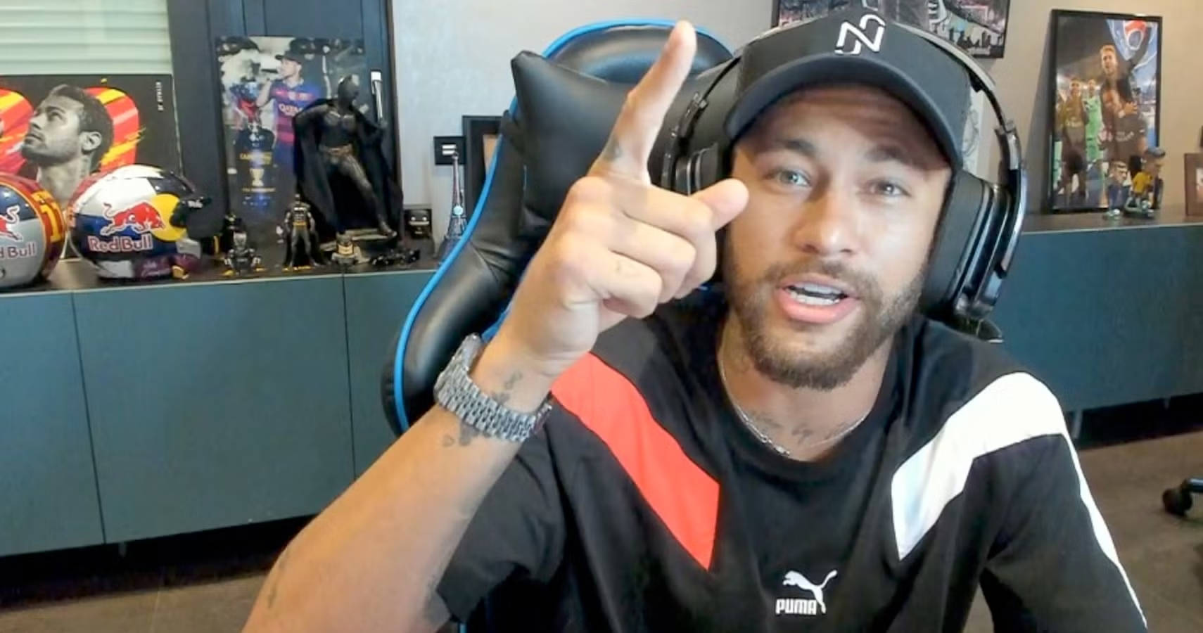 🤣Neymar chỉ chơi 428 phút cho Al-Hilal trong 1 năm rưỡi , nhưng thời gian chơi game CS lại đã vượt qua 10.000 giờ!