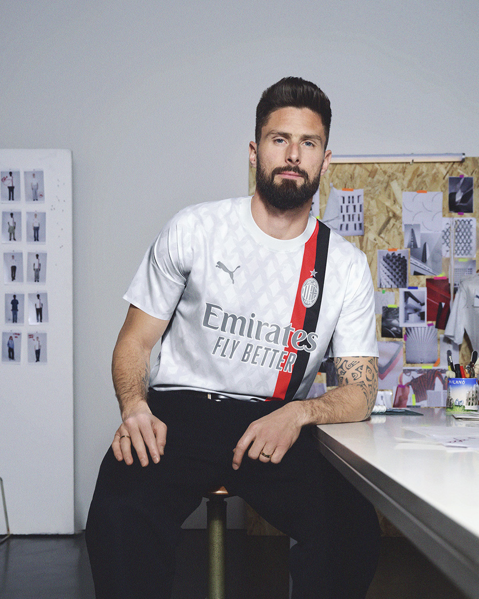Áo Đấu Sân khách Của AC Milan 2023-24