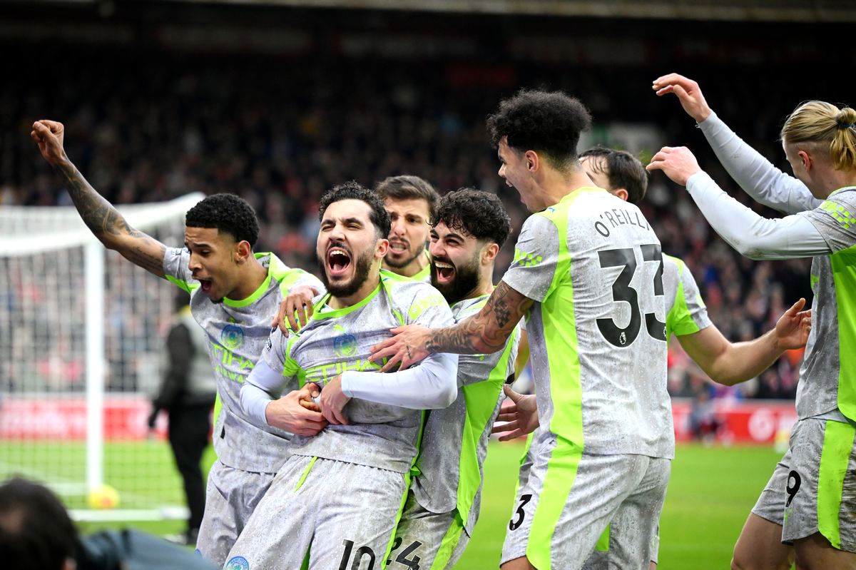 Thắng 8 trận liên tiếp trên mọi đấu trường! Man City 2-1 Nottingham Forest: Shaqiri lập công kép, Reijnders ghi bàn mở tỷ số