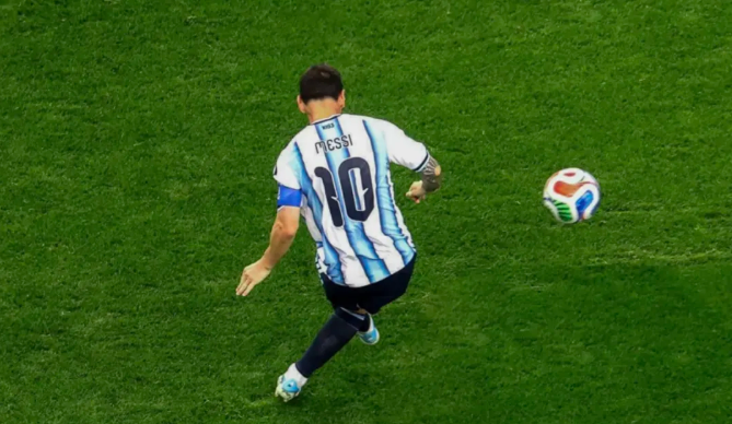 Argentina Seal Last-16 Berth with 2-0 Win Over Austria as Messi Claims World Cup All-Time Scoring Record