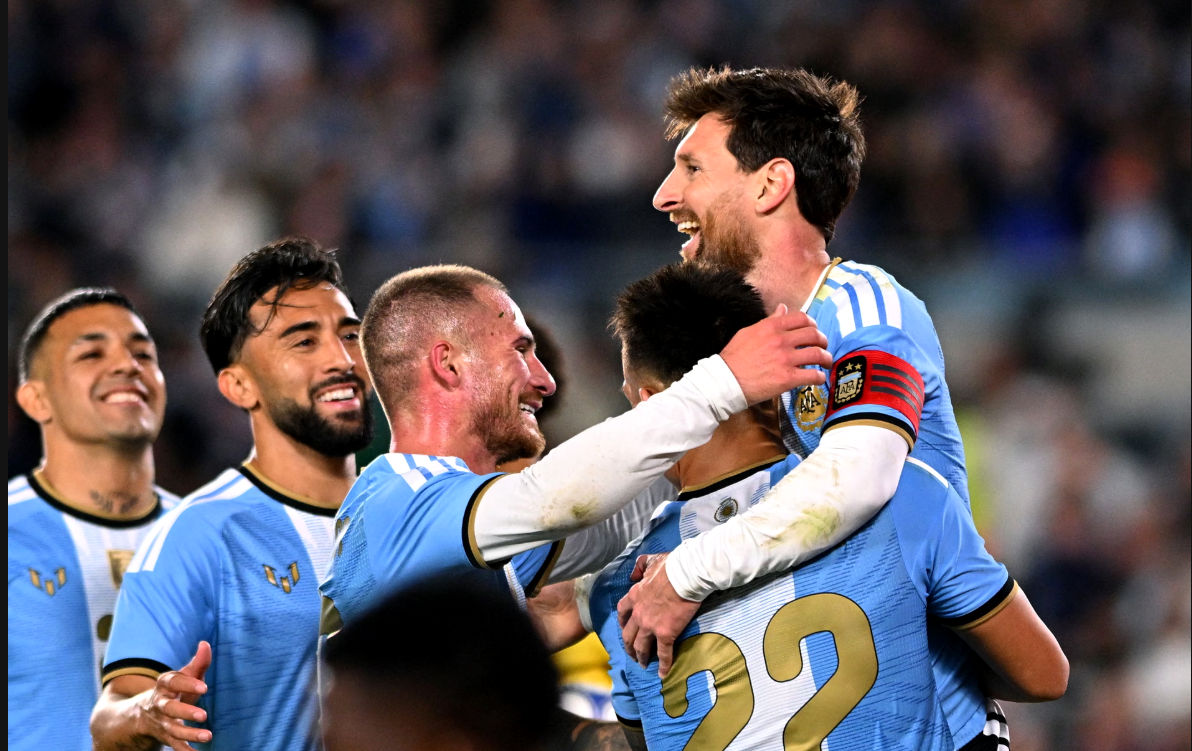 Màn chia tay hoàn hảo! Messi sút phạt đền ghi bàn ở phút 71, trận chia tay để lại 1 bàn 2 kiến tạo, góp công vào 3 bàn thắng