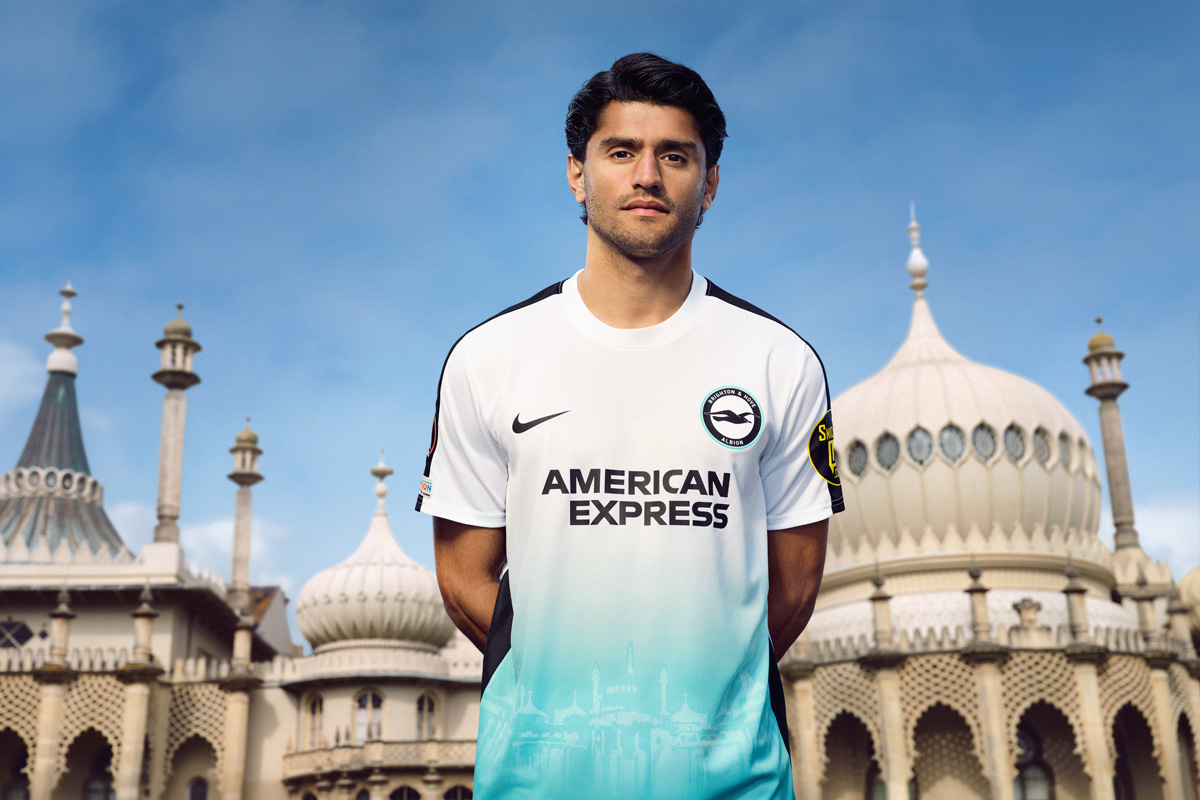 Áo đấu Europa League của Brighton mùa 2023-24