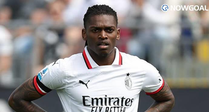 Barcelona Eyes Rafael Leao as Luis Diaz Transfer Talks Complicate