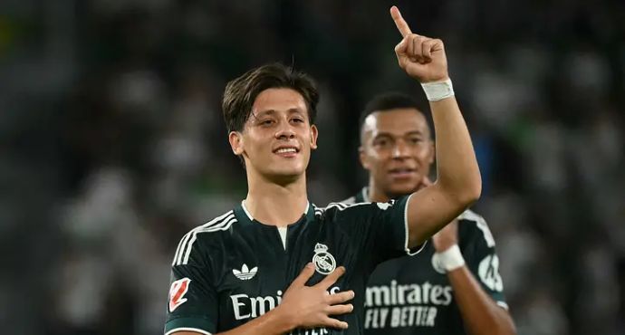 Espí’s Late Heroics Rescue Real Madrid in Five-Goal Thriller Against Elche