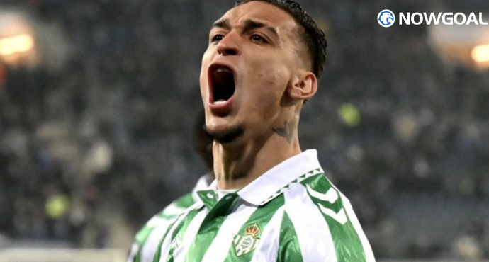 Antony Dominates with Two Goals and an Assist as Real Betis Downs Mallorca 3-0