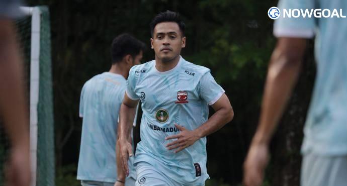 Novan Sasongko Reinforces Madura United Defense