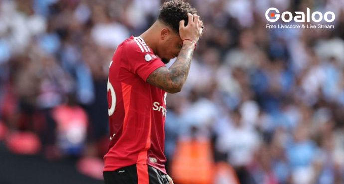 Juventus Makes Move for Jadon Sancho as Manchester United Faces Uncertainty