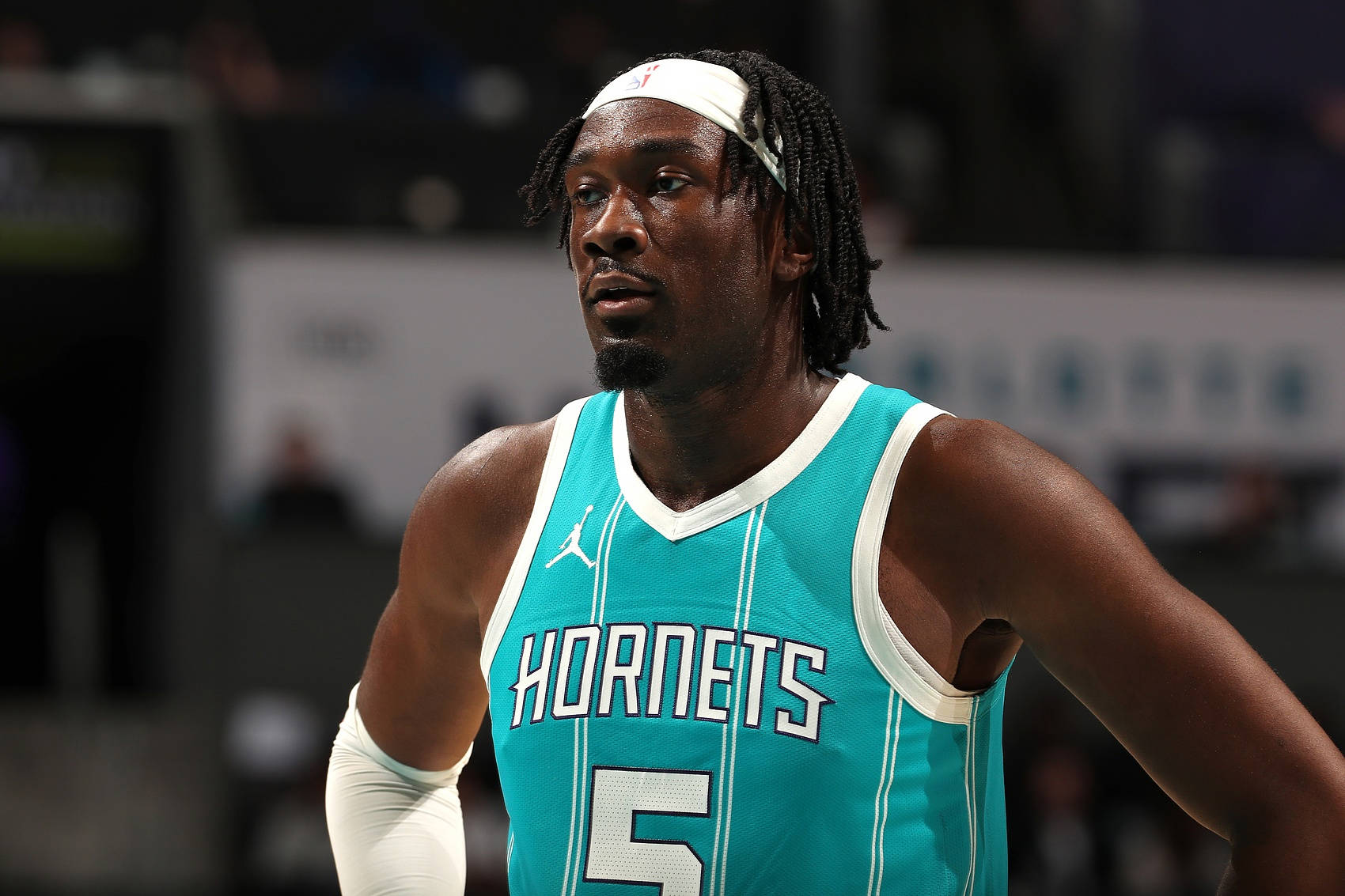 Lakers: Hornets không phù hợp điều kiện giao dịch, thương vụ Mark Williams và Knecht bị hủy bỏ