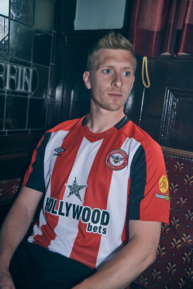 Áo Đấu Sân Nhà Brentford 2023-25