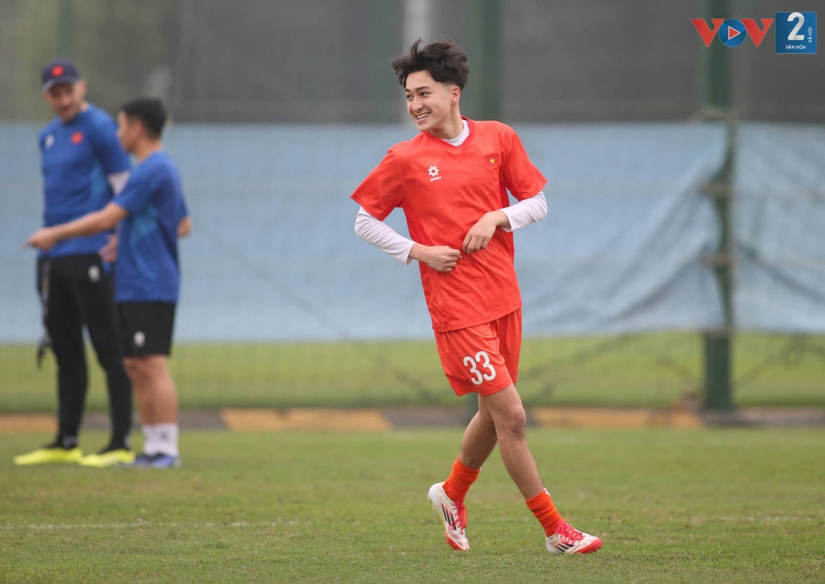 Danh sách U17 Việt Nam tranh vé World Cup: Loại 8 cầu thủ, sang Oman tập huấn