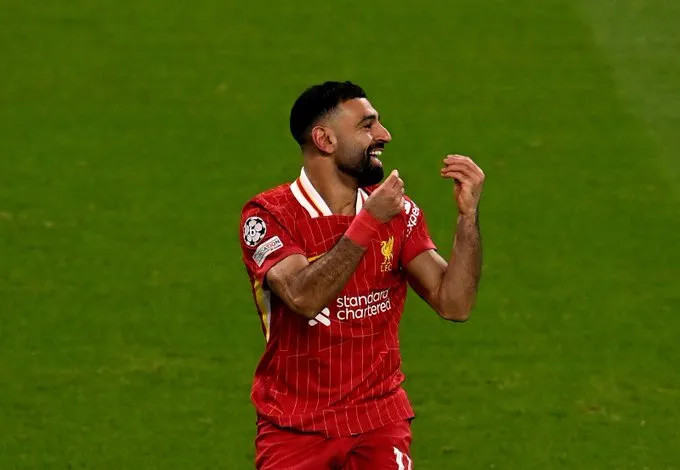 Không dễ dàng! Thắng 2-0, Salah lần đầu giành chiến thắng trước Real Madrid sau 9 lần đối đầu