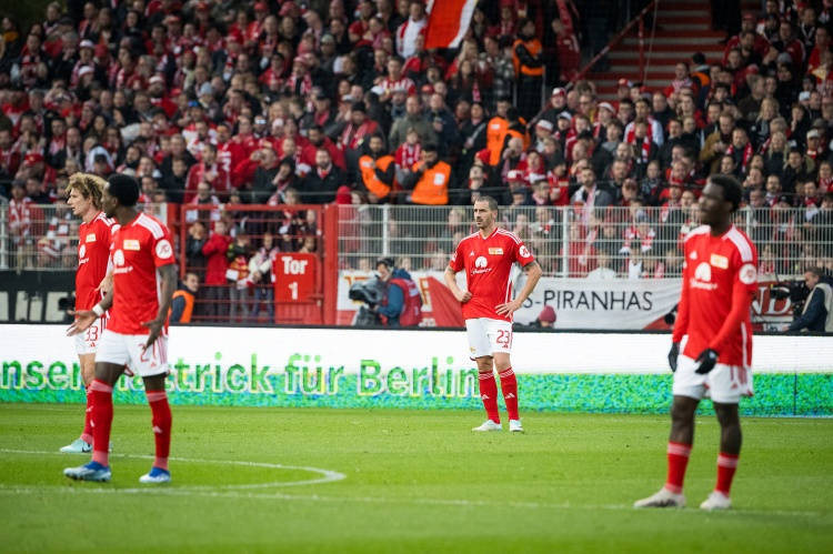 Liên đoàn bóng đá Đức trao Bochum chiến thắng 2-0, Union Berlin sẽ kháng cáo