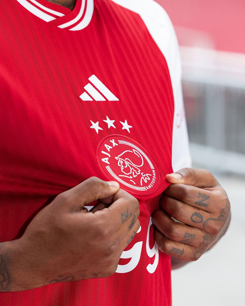 Áo Đấu Sân Nhà Của Ajax 2023-24