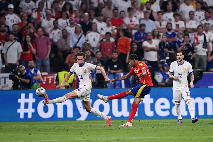 Người hâm mộ tuyển Pháp đề nghị UEFA khôi phục trận tranh hạng ba EURO