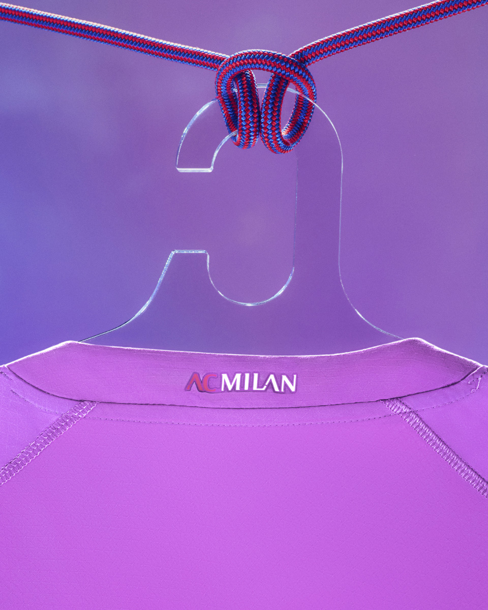 Áo Đấu Sân Khách Thứ Hai Của AC Milan 2023-24