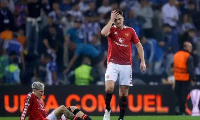 The Telegraph: Man Utd đang cân nhắc không có ngân sách giải đấu châu Âu cho mùa giải tới, khiến một số nhân viên lo lắng về tương lai