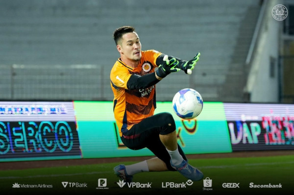 Filip Nguyễn liệu có muốn ra nước ngoài thi đấu?