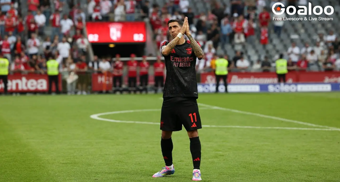 Di María Announces Departure from Benfica