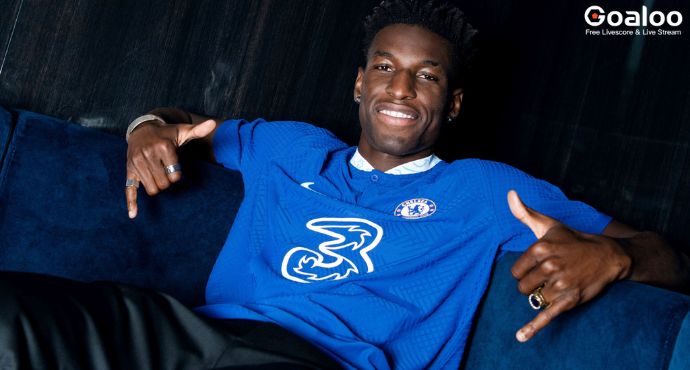 Chelsea Set £100M Valuation on Striker Nicolas Jackson Amid Transfer Speculation