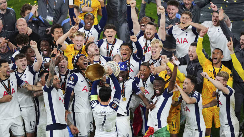 Tottenham 1-0 Manchester United | Tottenham giành chức vô địch đầu tiên sau 17 năm