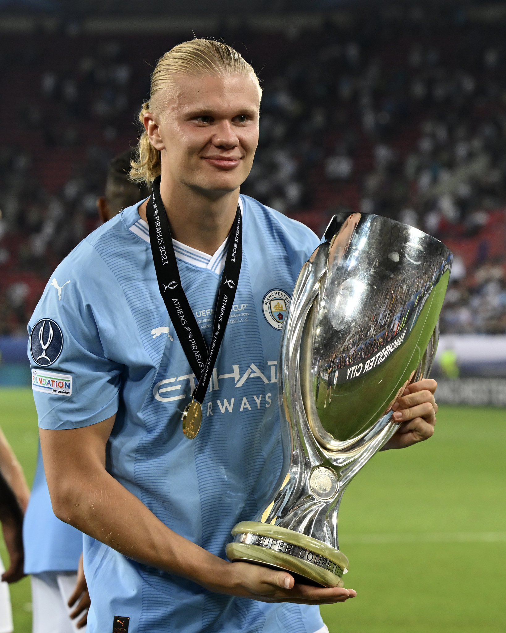 Vương miện thứ 4 của năm! Manchester City đánh bại Sevilla để giành Siêu cúp UEFA đầu tiên