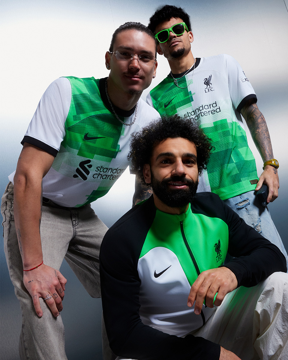 Áo Đấu Sân Khách Của Liverpool 2023-24