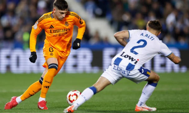 Ancelotti Phân Tích Vị Trí Khác Lạ Của Valverde Trong Trận Tứ Kết Copa del Rey