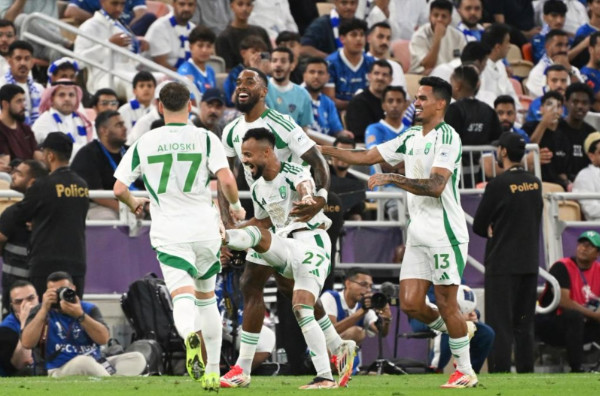 Al Ahli chờ Cristiano Ronaldo ở chung kết AFC Champions League