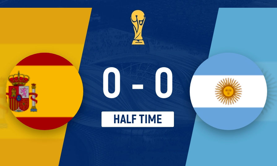 Hiệp 1: Tây Ban Nha 0-0 Argentina, Martínez nhận thẻ vàng rồi rời sân vì chấn thương, tổng cộng 16 pha phạm lỗi và 1 thẻ vàng