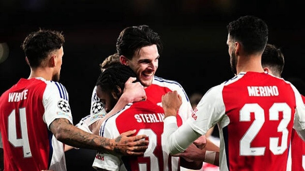 Bầu không khí im lặng bao trùm phòng thay đồ Arsenal trước viễn cảnh chạm trán Real Madrid