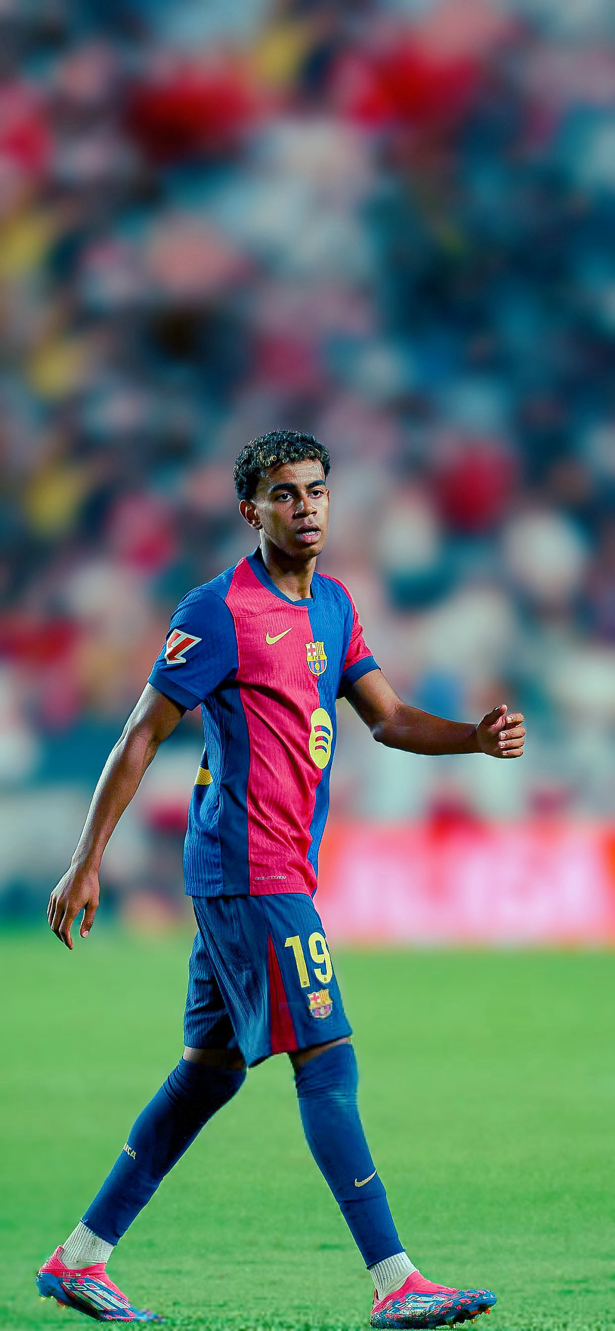 Barcelona thắng 3 vòng liên tiếp lên đỉnh