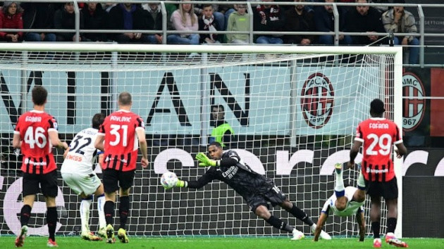 Ederson ghi bàn quyết định, AC Milan tiếp tục chìm sâu trong khủng hoảng