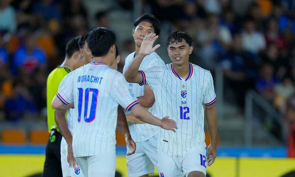 Thái Lan vượt Trung Quốc trên BXH FIFA sau 22 năm, giữ vững ngôi số một Đông Nam Á