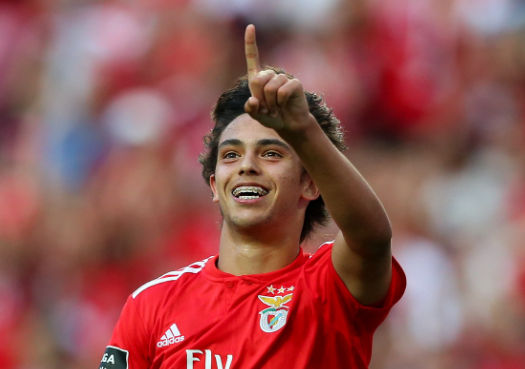 Truyền thông Bồ Đào Nha: Benfica đang đàm phán với Chelsea. Felix cho biết anh sẽ ở lại Premier League hoặc trở lại Benfica.