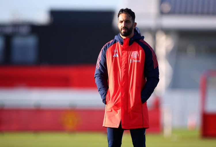 Nếu vô địch Europa League, Man Utd sẽ tăng lương 25%, Postecoglou có thể nhận 2 triệu bảng tiền thưởng