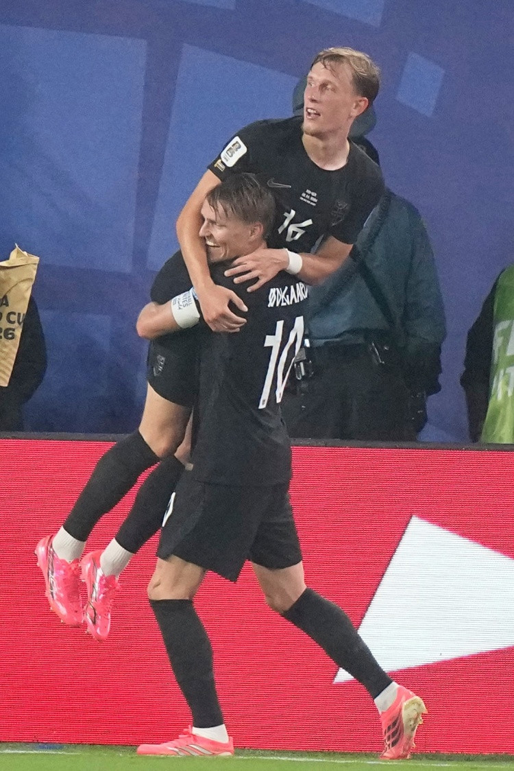 Na Uy 3-2 Senegal | Haaland lập cú đúp hai trận liên tiếp, Odegaard kiến tạo