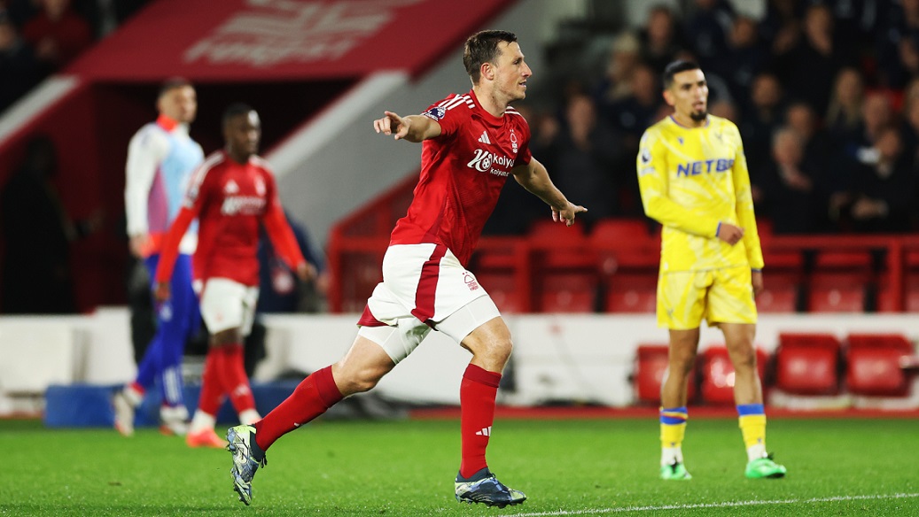 Kết quả Ngoại Hạng Anh: Nottingham Forest 1-0 Crystal Palace