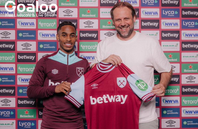 Crysencio Summerville: West Ham sign forward from Leeds for undisclosed fee