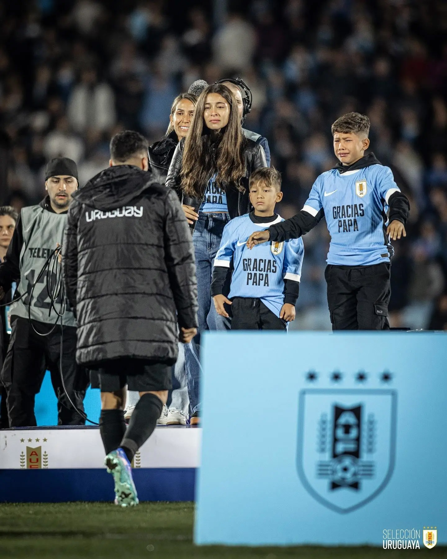 Suarez: Tôi không còn là cầu thủ người Uruguay nhưng tôi sẽ luôn là người hâm mộ người Uruguay