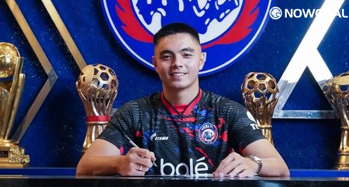 Arema FC Strengthens Defense with New Goalkeeper Gianluca Pandeynuwu