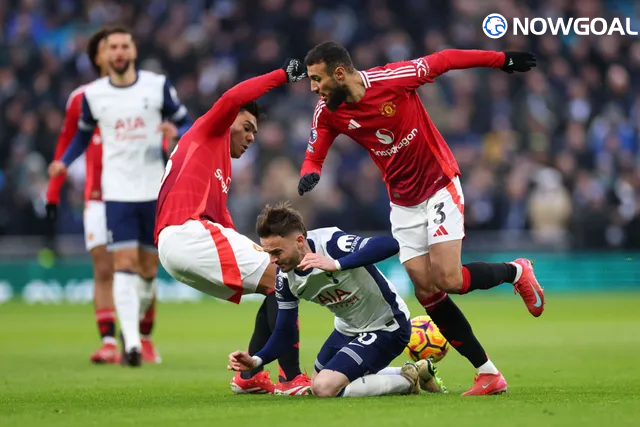 Spurs 1-0 Manchester United: Maddison Scores on Rebound, Garnacho Misses Multiple Chances
