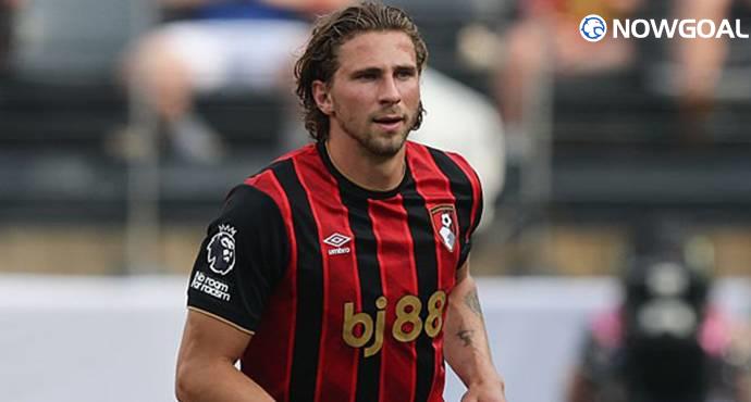 PSG Plans Massive €70 Million Bid to Sign Bournemouth Defender Illia Zabarnyi