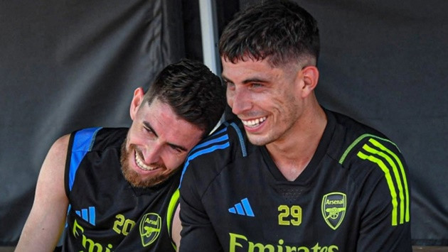 Jorginho lên tiếng bảo vệ Havertz trước làn sóng chỉ trích