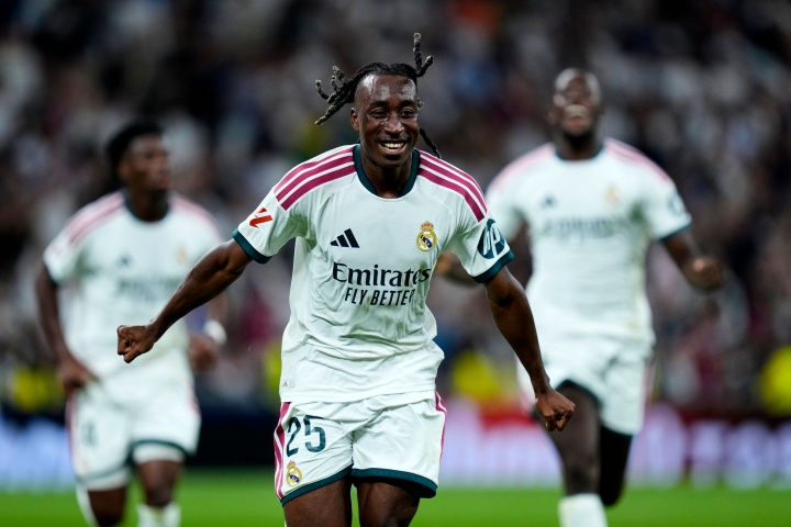 Dior Mandé 19 tuổi ghi bàn thắng đầu tiên cho Real Madrid
