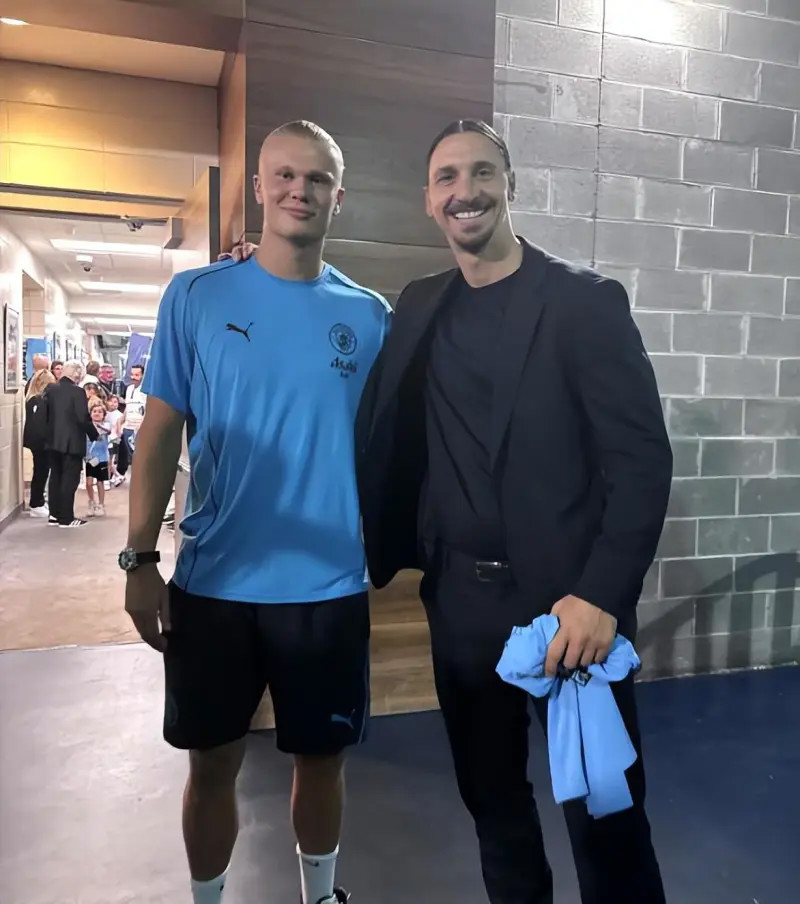 Haaland đăng ảnh chụp chung với Ibrahimovic: chung khung hình với huyền thoại